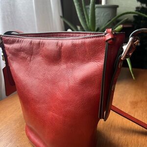 Vintage COACH Red Leather Shoulder Bag